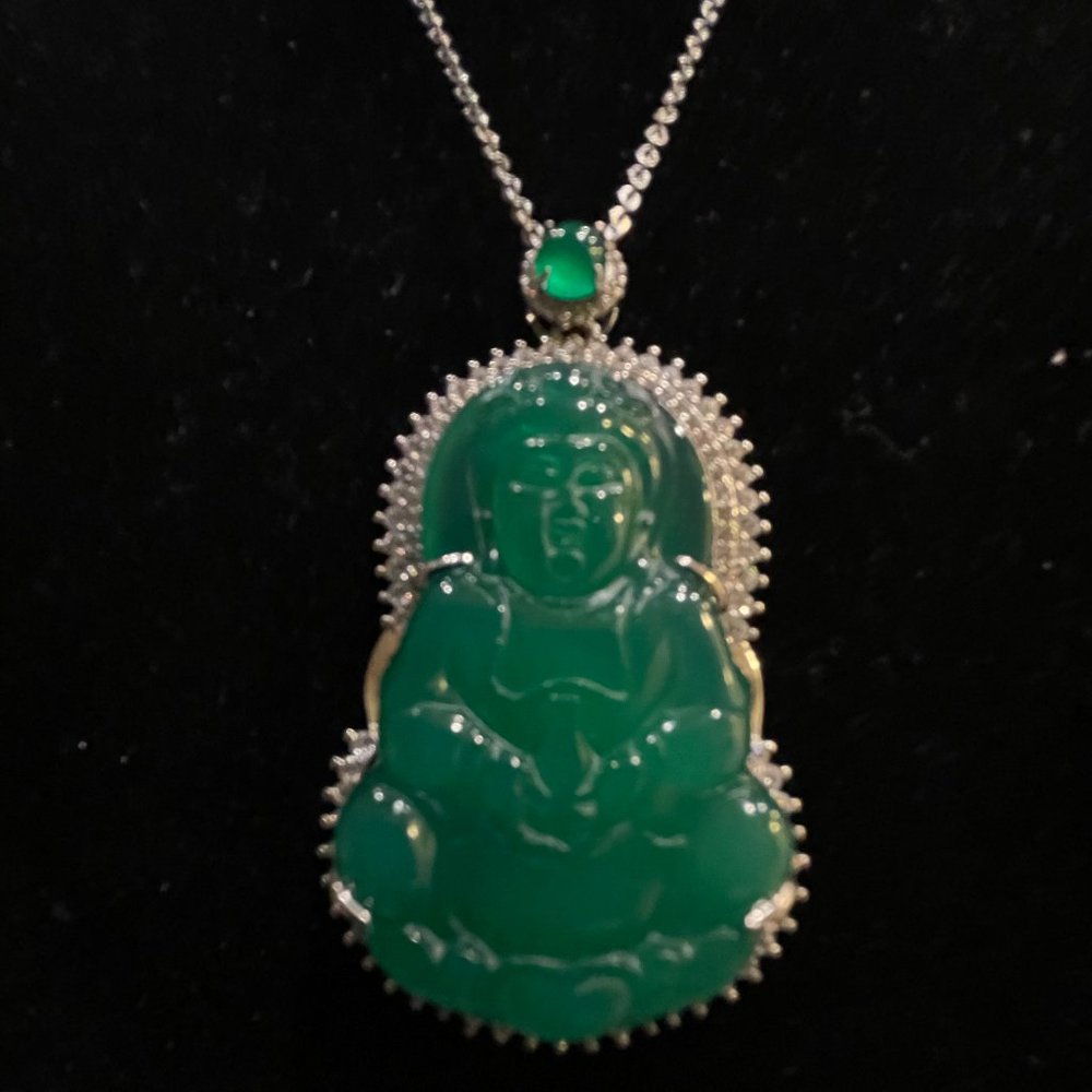 SJ Pearl Jade Buddha Necklace